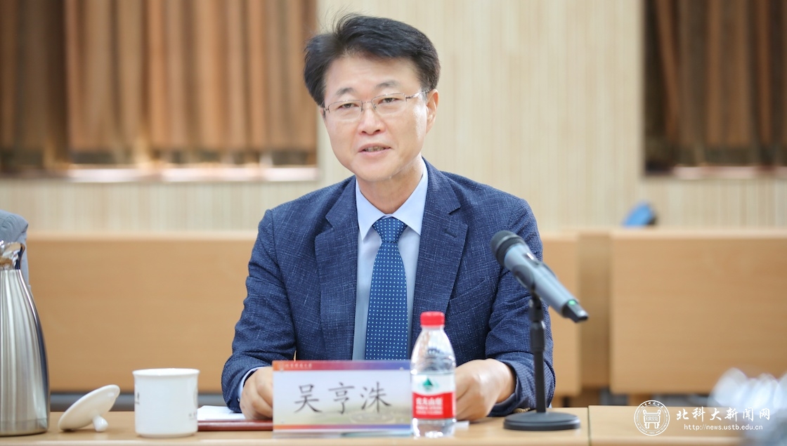 f154a3eaacccffd6ec22ba4dea86c51a.jpg 浦项中国董事长吴亨洙先生的副本.jpg